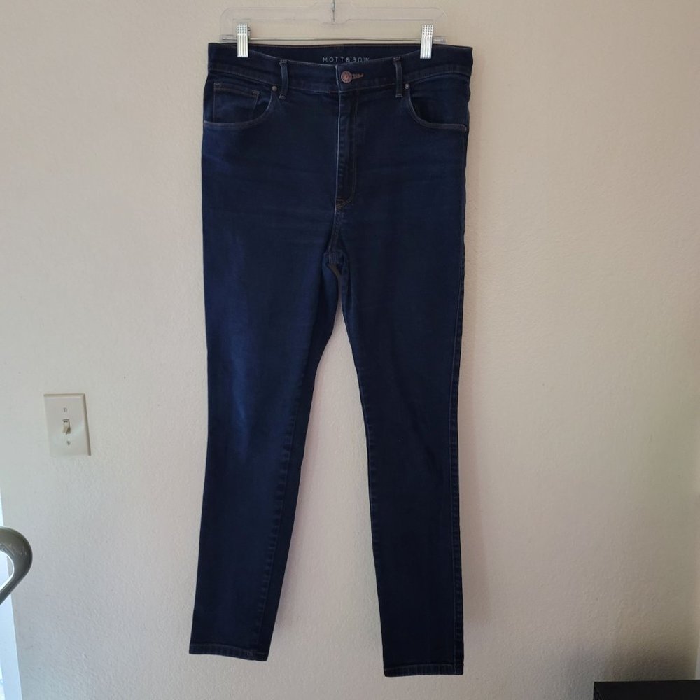 Mott & Bow High Rise Skinny Jeans Size 31